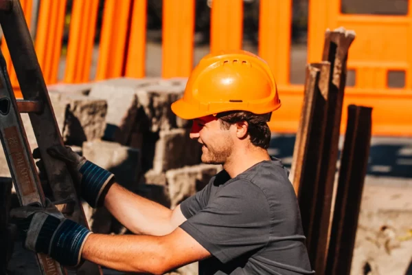 STARTSEITE unten bei Karriere_Bilder durchlaufen lassen_2